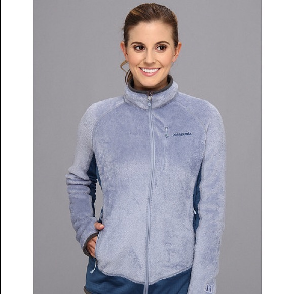 Patagonia Jackets & Blazers - Patagonia Women’s R2 Fleece Jacket